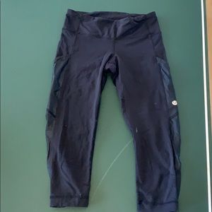 Lululemon Crop Leggings with Pockets!